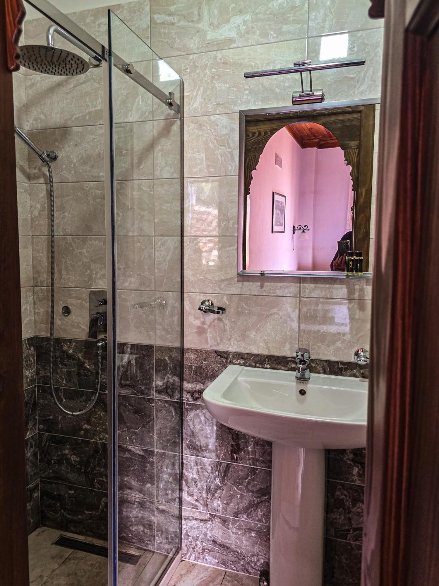 Gorica - Unesco Quarter Bed & Breakfast Berat